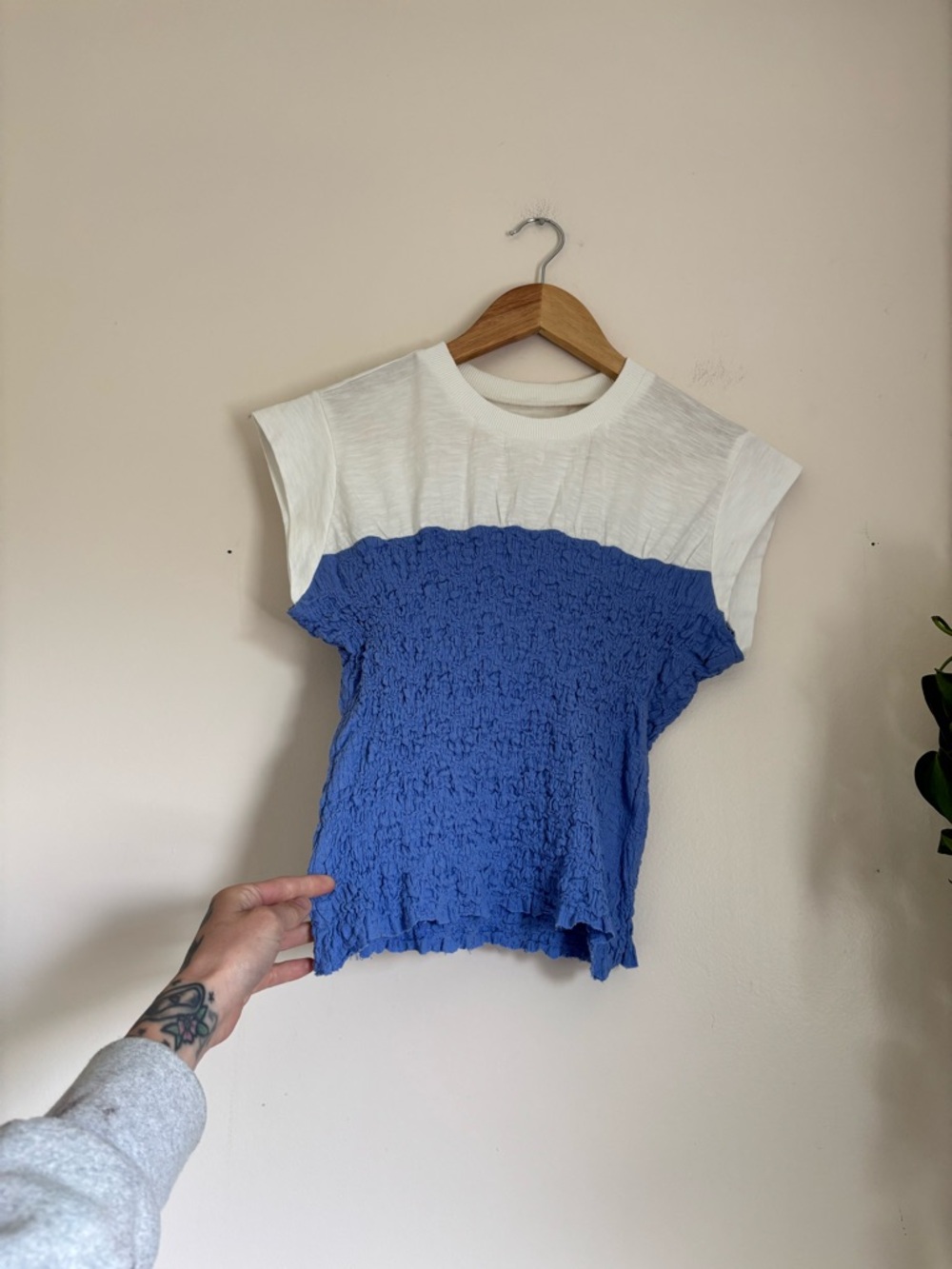 Anthropologie Maeve Cap Sleeve Smocked Tee - Picture 3 of 6